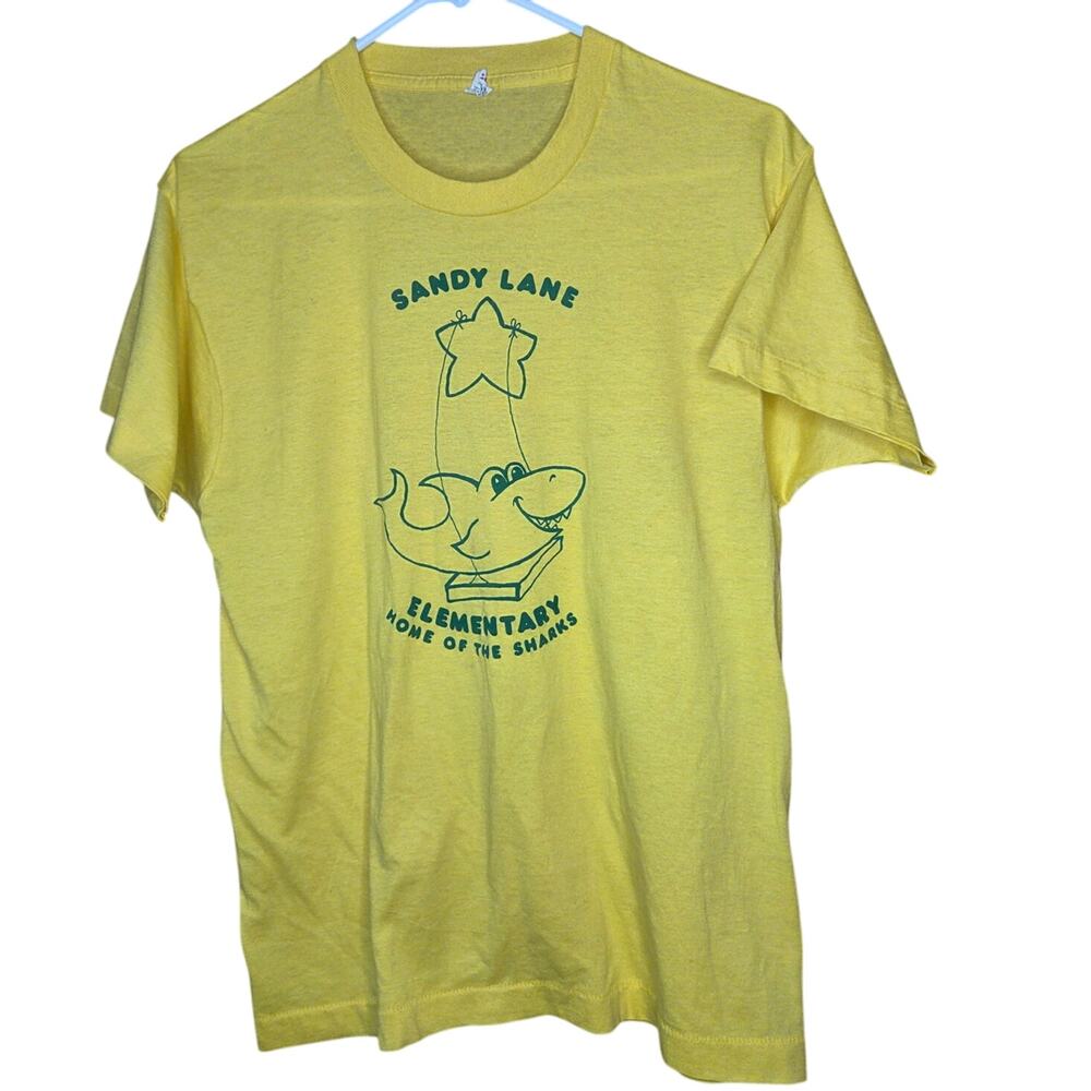 Vintage  Yellow Sandy Lane Elementary t-shirt size large single stitch